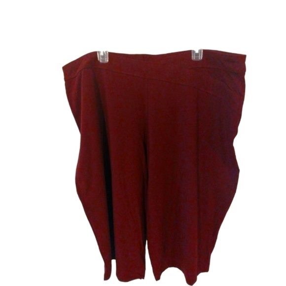 Danskin Now Crossover Waistband Comfortable Maroon Plus Sized Capri Lounge 4X - Picture 1 of 8